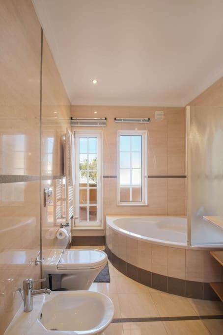 Canto Do Sol # 4 Bedroom Villa Lagos Exterior photo